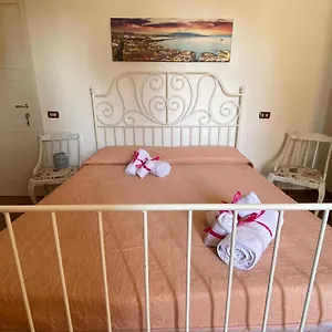 Napul'è Bed & Breakfast