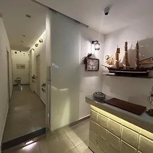 Bed & Breakfast Prestige, Naples