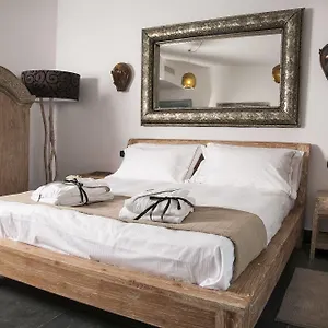 Seven Maze Charming House 2* Bari
